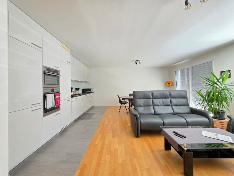 Moderne et bien entretenu appartement de 4,5 pièces! (4)