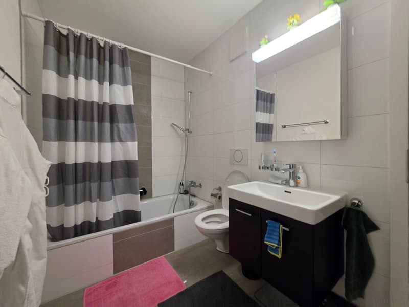 Moderne et bien entretenu appartement de 4,5 pièces! (10)