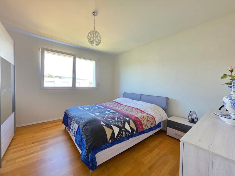Moderne et bien entretenu appartement de 4,5 pièces! (7)