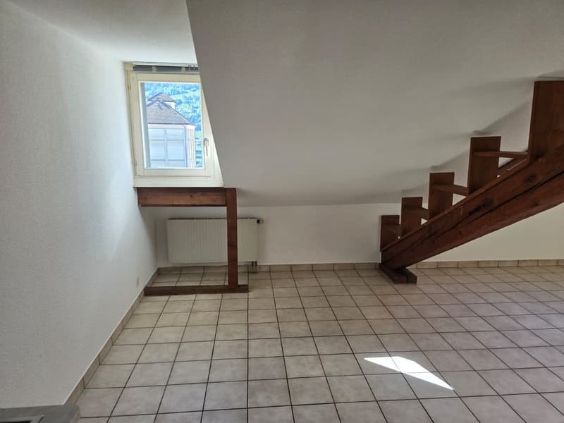 Studio lumineux au 5ème étage à Sion, disponible immédiatement (5)