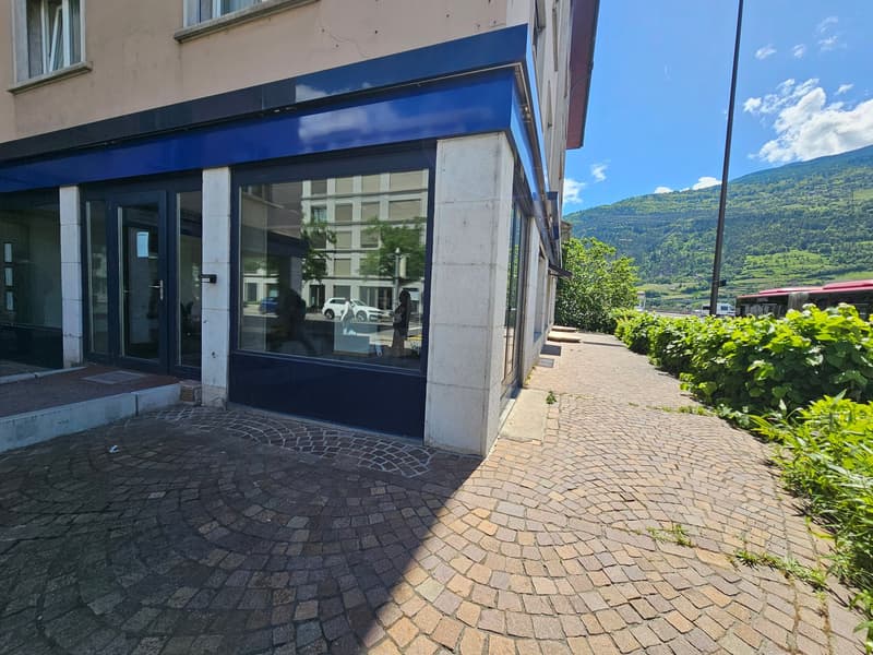 Studio lumineux au 5ème étage à Sion, disponible immédiatement (7)