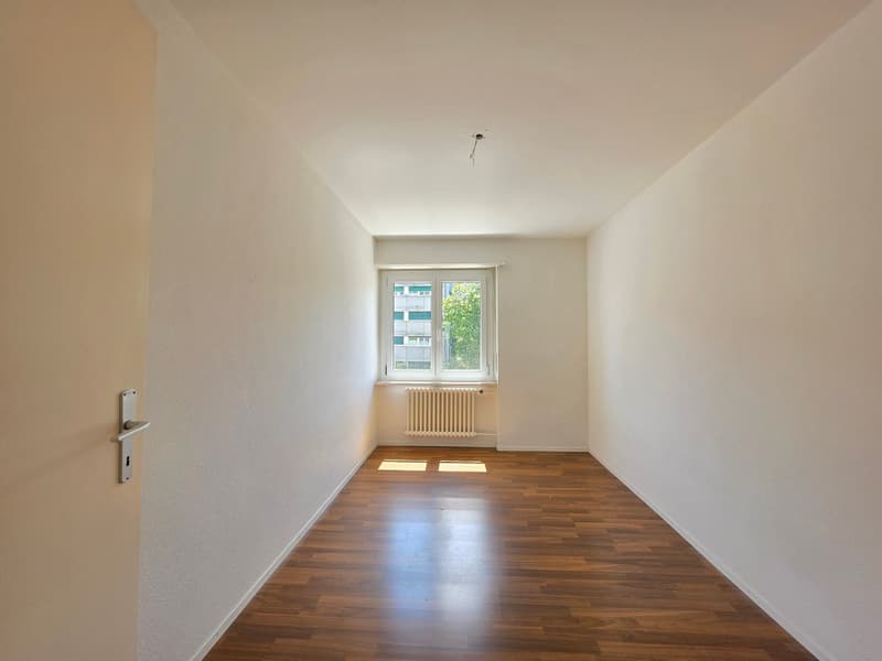 Helle 4-Zimmer-Wohnung mit Balkon in Olten (12)