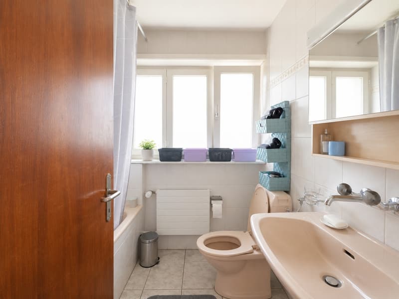 Grosszügige 4.5-Zimmer-Wohnung mit Balkon in ruhiger Lage zu vermieten (10)