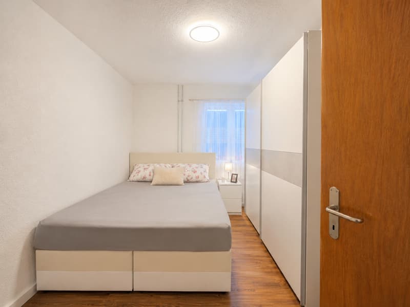 Grosszügige 4.5-Zimmer-Wohnung mit Balkon in ruhiger Lage zu vermieten (8)