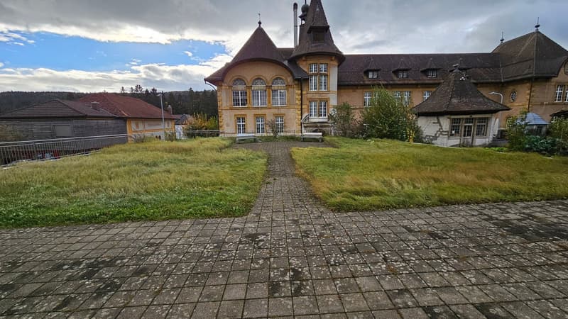 Charmant appartement 2 pièces au cœur de Tramelan (12)