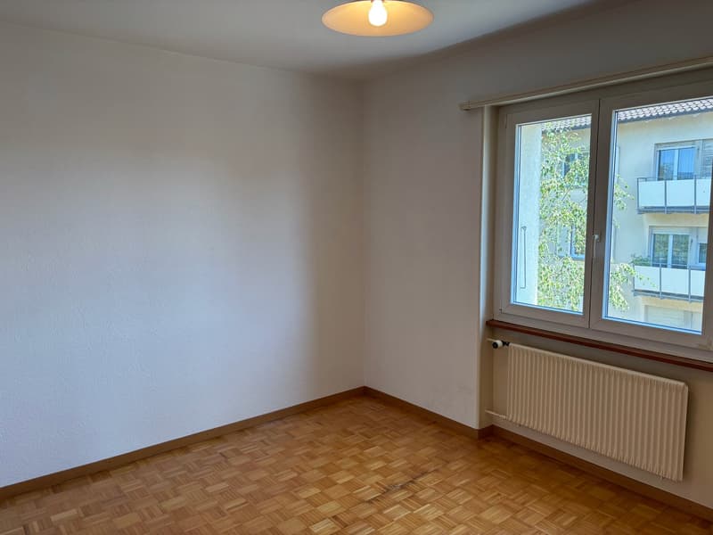 Spacieux appartement de 4 pièces avec balcon à Delémont (13)