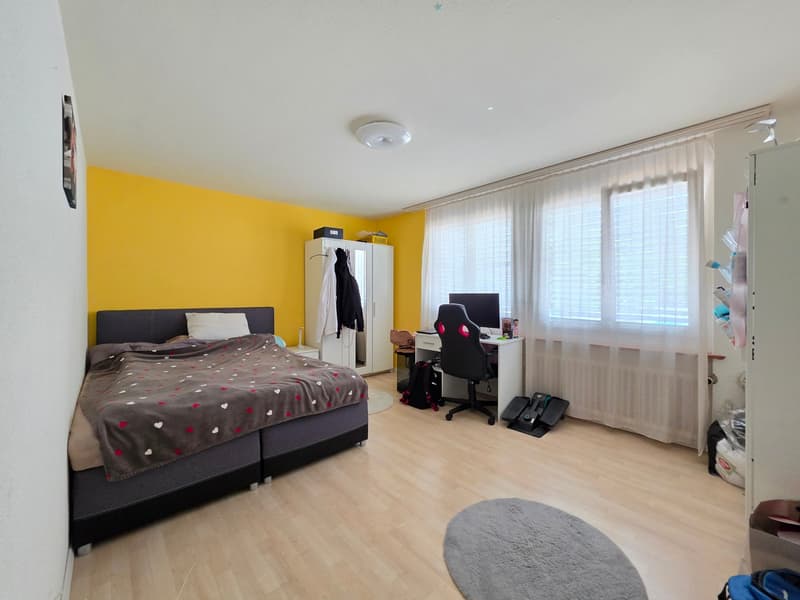 Charmante 3.5 Zimmer Wohnung mit Balkon (6)