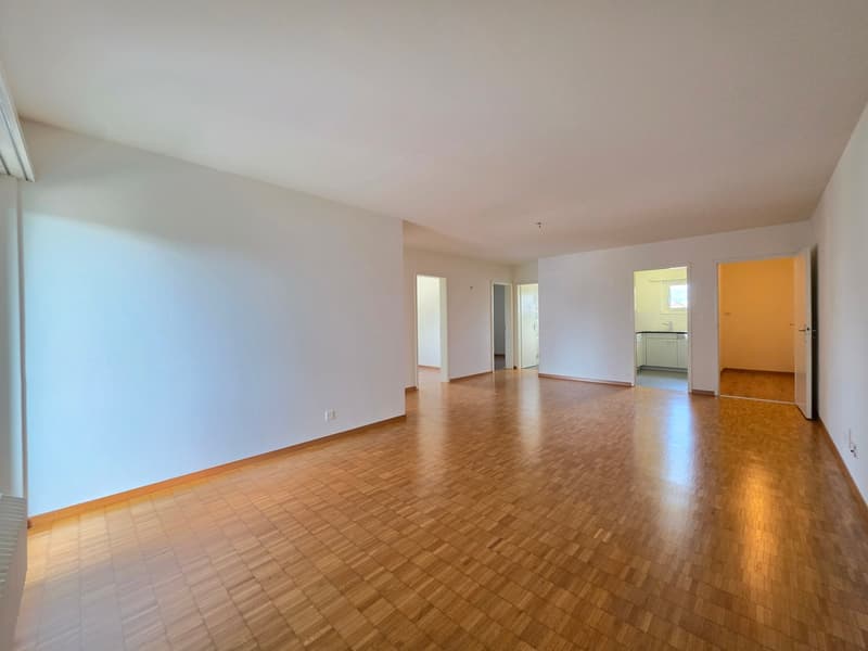 Helle 4.5-Zimmer-Wohnung mit Balkon in Aarburg (8)