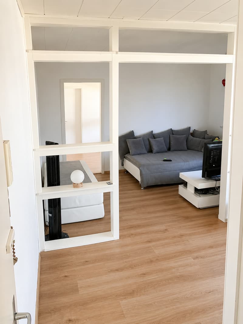Charmante 2-Zimmer-Dachgeschosswohnung in Rorschach (3)