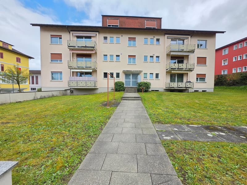 Charmante 2-Zimmer-Dachgeschosswohnung in Rorschach (1)