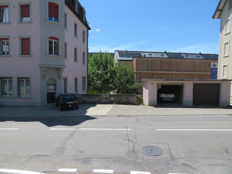 À LOUER – Local commercial / bureaux avec excellente situation à Tramelan (22)