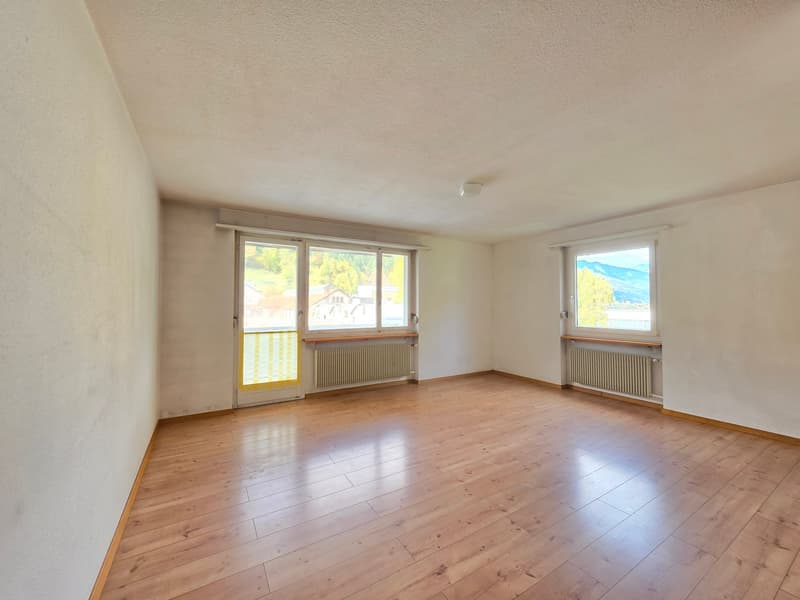 Helle 3.5-Zimmer-Wohnung mit Balkon und Aussicht in Thusis (15)