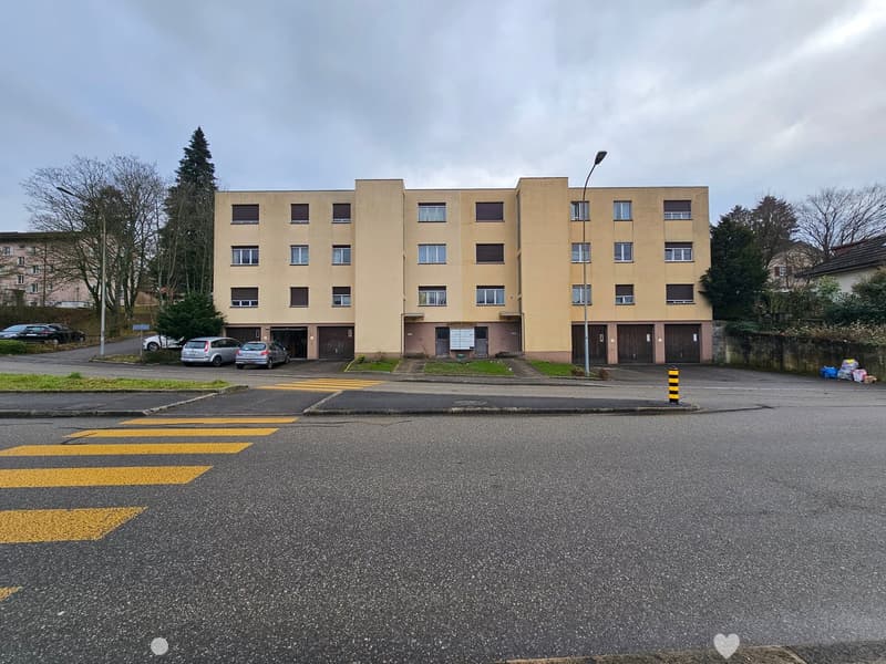 Grosse, helle 1 Zimmerwohnung perfekt für Singles! (1)