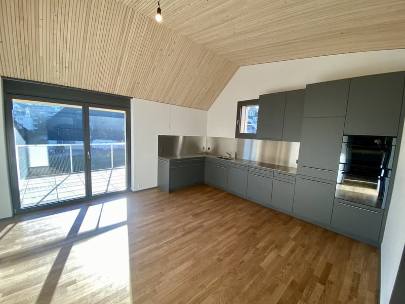 Prächtige 4.5-Zimmer-Wohnung mit Seesicht (4)