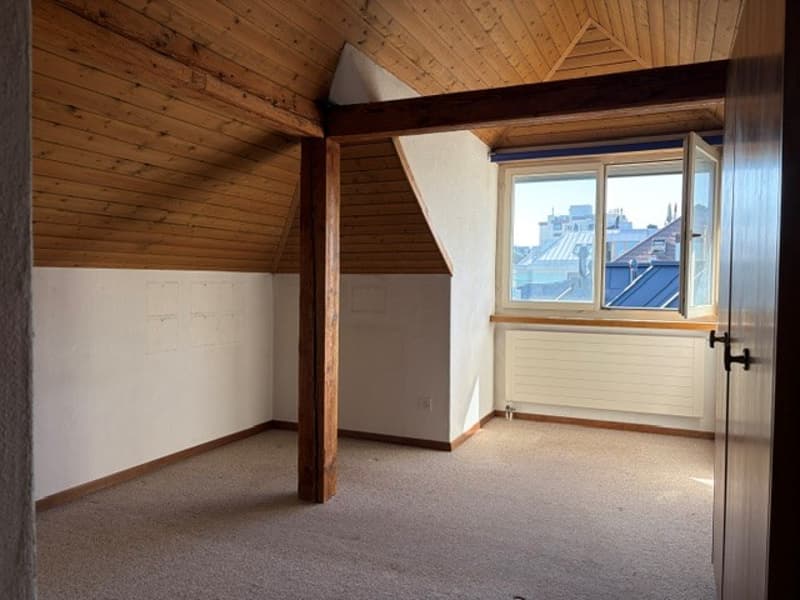 BEFRISTET BIS 31. Januar 2027: Charmante 2 Zimmer-Wohnung (2)