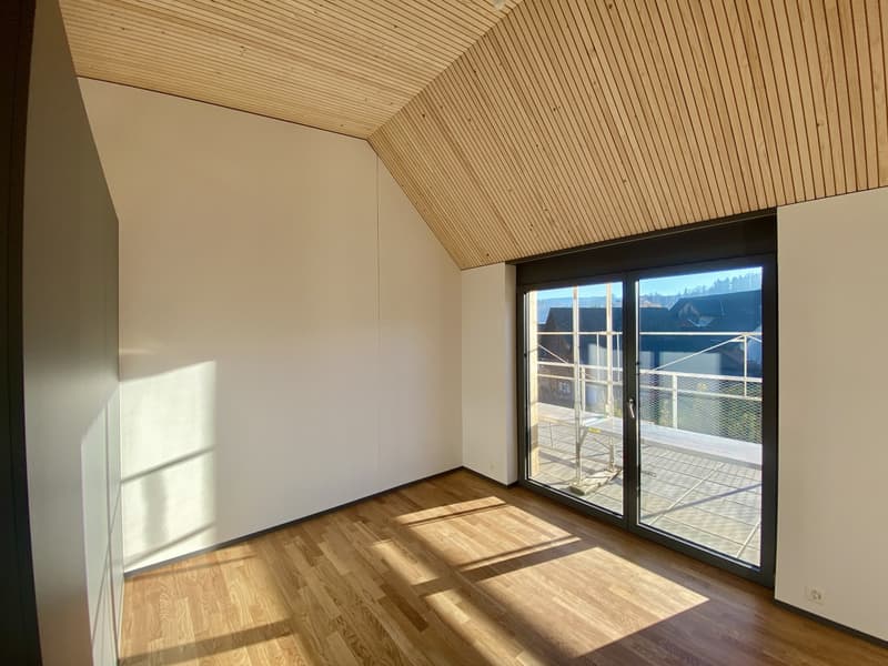 Wunderbare 4.5-Zimmer-Wohnung mit Seesicht (3)