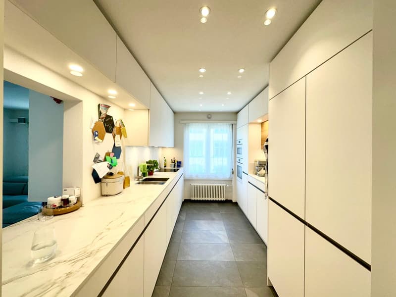 Charmante 4-Zimmer-Altbauwohnung mit Balkon in Zürich-Oerlikon (9)