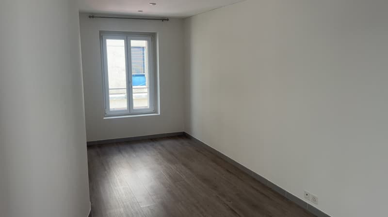 Stilvolle 3.5-Zimmer-Wohnung mit sonniger Dachterrasse im Herzen Zürichs (5)