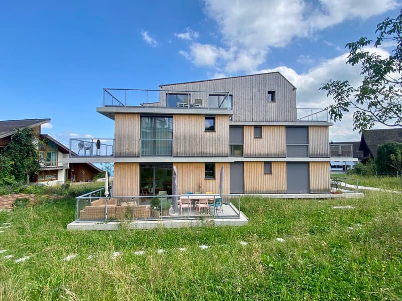 Attraktive 3.5-Zimmer-Gartenwohnung mit Sitzplatz (1)