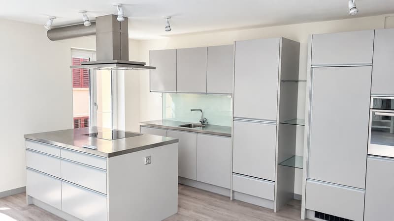 Stilvolle 2.5-Zimmer-Maisonettewohnung mit Dachterrasse in Zürich 8004 (6)