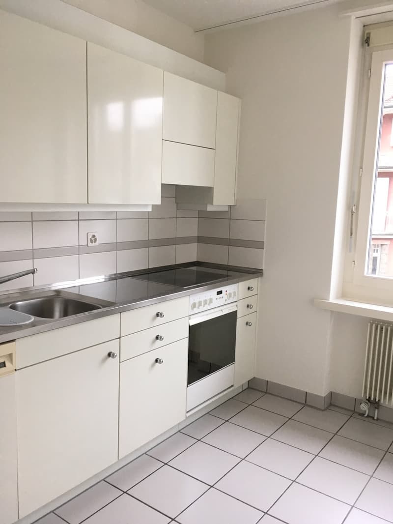 BEFRISTET: Charmante 3 Zimmer-Wohnung an zentralster Lage (5)
