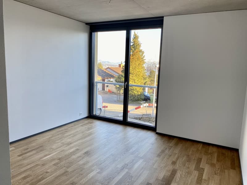 Attraktive 3.5-Zimmer-Wohnung mit Balkon und Gartensitzplatz (4)