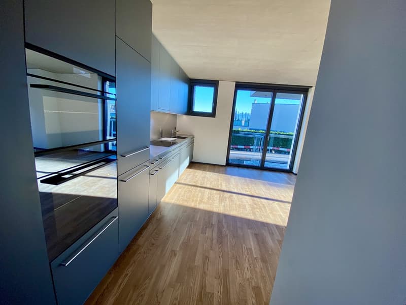 Attraktive 3.5-Zimmer-Wohnung mit Balkon und Gartensitzplatz (3)