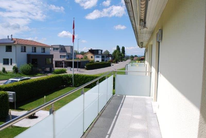 Helle 4.5-Zimmer-Wohnung mit Seesicht in Münsterlingen – sofort verfügbar! (3)