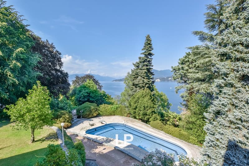 Belgirate – Important Villa by the Lake (33)