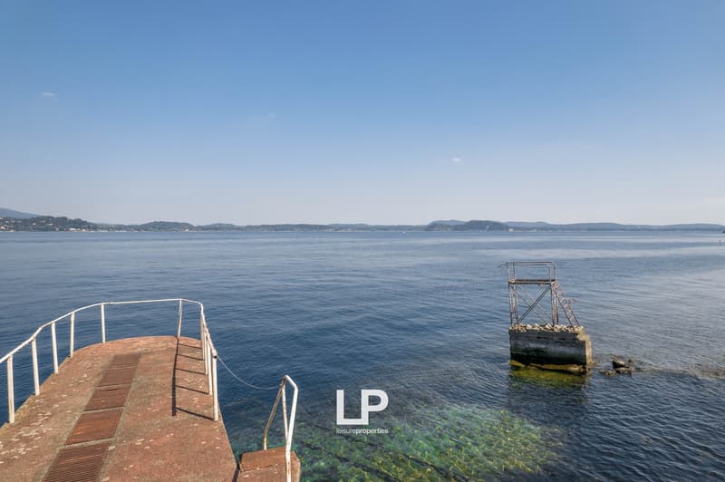 Belgirate – Important Villa by the Lake (17)