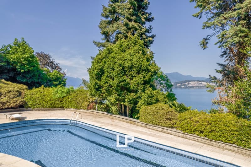 Belgirate – Important Villa by the Lake (21)
