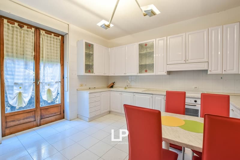 Belgirate – Important Villa by the Lake (35)
