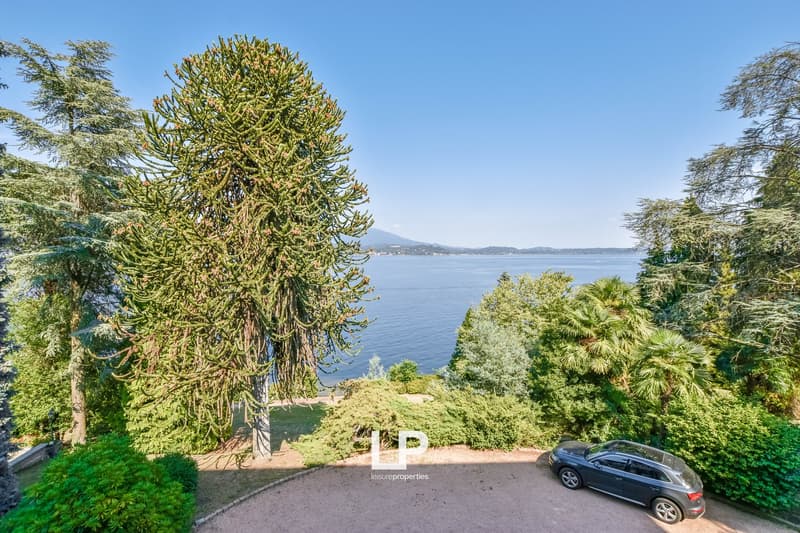 Belgirate – Important Villa by the Lake (34)