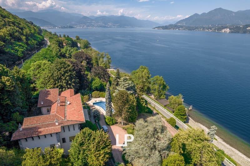 Belgirate – Important Villa by the Lake (3)