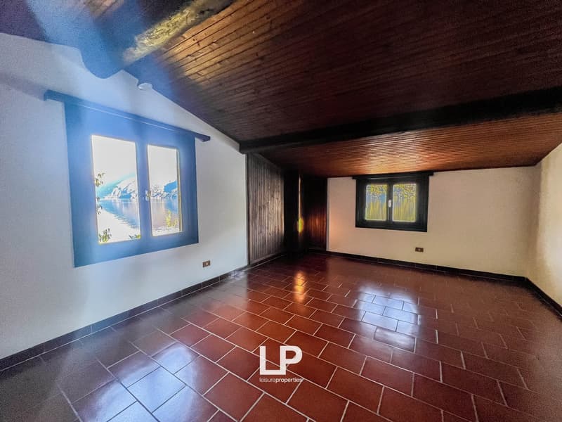 Villa a Valsolda direttamente sul lago (29)