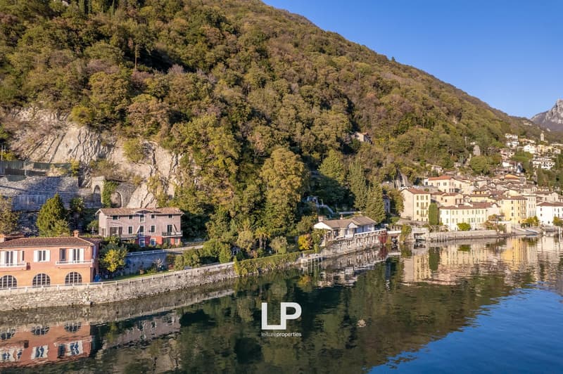 Villa a Valsolda direttamente sul lago (19)