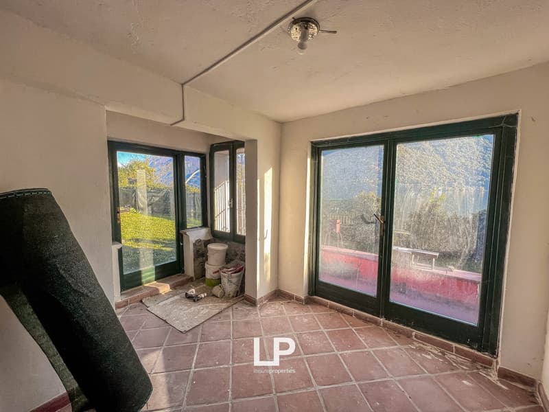 Villa a Valsolda direttamente sul lago (18)