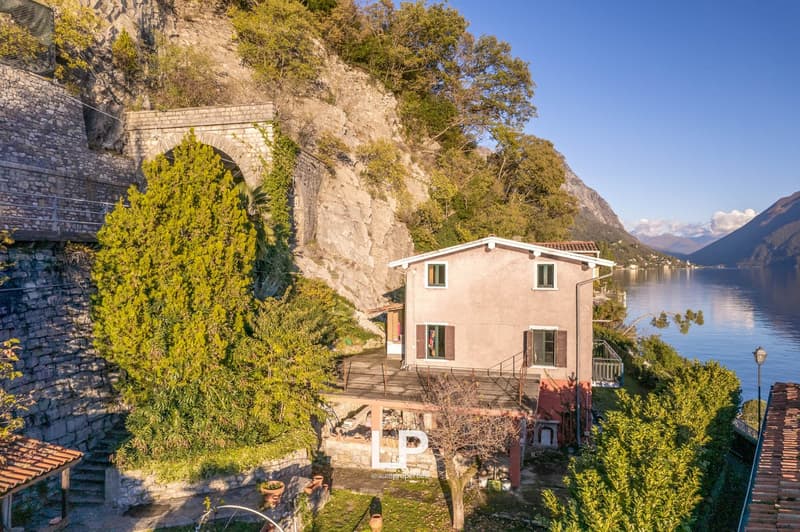 Villa a Valsolda direttamente sul lago (8)