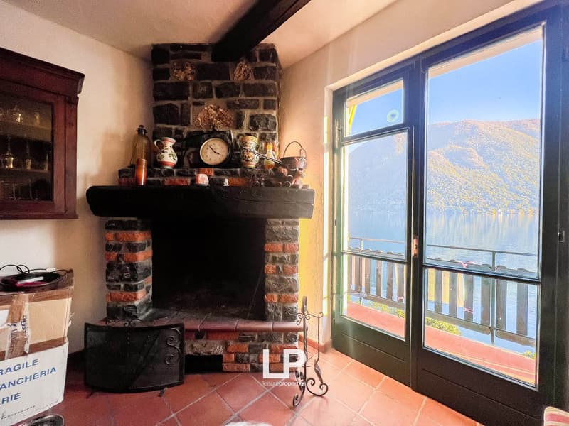 Villa a Valsolda direttamente sul lago (34)