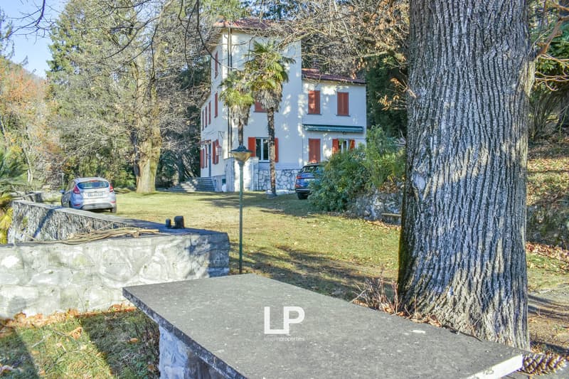 Villa with Outbuilding Cittiglio (5)