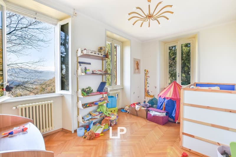 Villa with Outbuilding Cittiglio (23)