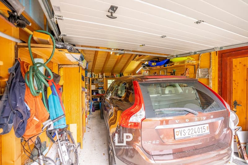 Il chalet Castanea è un chalet di 5 camere nel cuore della natura verde di Mörel-Filet. (33)