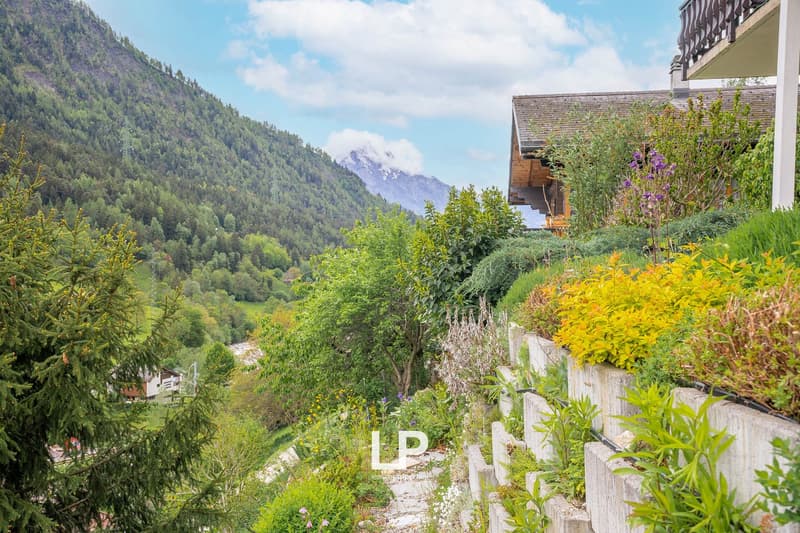 Il chalet Castanea è un chalet di 5 camere nel cuore della natura verde di Mörel-Filet. (23)