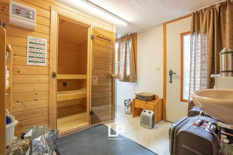 Il chalet Castanea è un chalet di 5 camere nel cuore della natura verde di Mörel-Filet. (21)