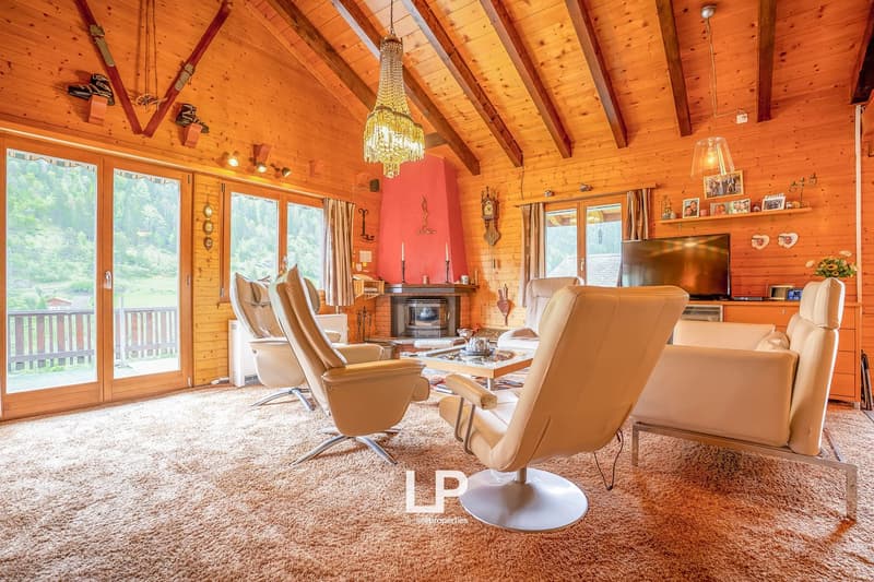 Il chalet Castanea è un chalet di 5 camere nel cuore della natura verde di Mörel-Filet. (8)