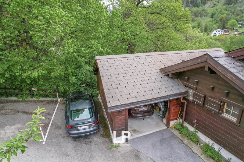 Il chalet Castanea è un chalet di 5 camere nel cuore della natura verde di Mörel-Filet. (3)