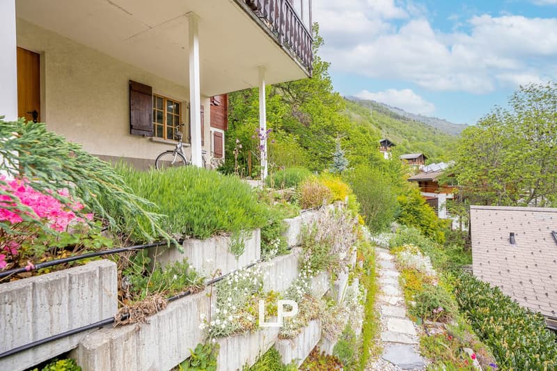 Il chalet Castanea è un chalet di 5 camere nel cuore della natura verde di Mörel-Filet. (26)