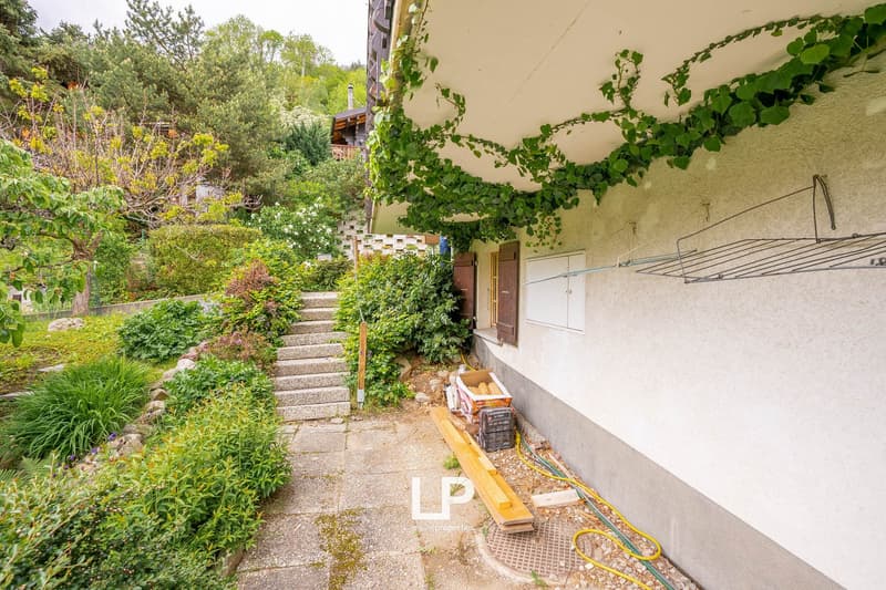 Il chalet Castanea è un chalet di 5 camere nel cuore della natura verde di Mörel-Filet. (30)