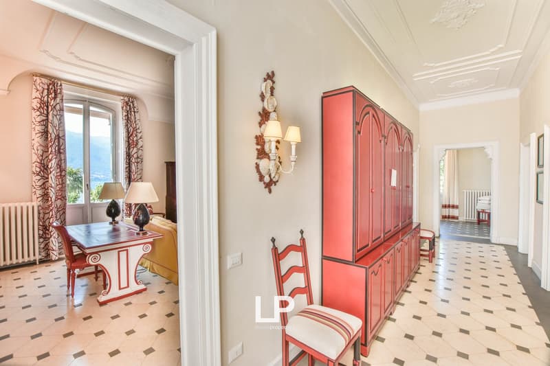 Villa Art Nouveau charmante sur le lac Majeur (26)