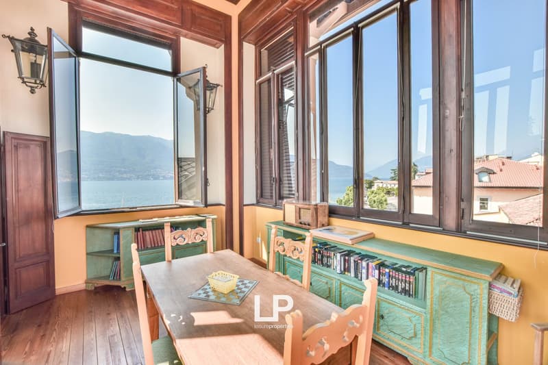 Villa Art Nouveau charmante sur le lac Majeur (31)